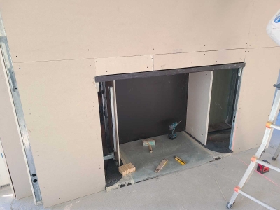 Realizzazione-di-camino-su-misura-di-desing-in-gesso-2